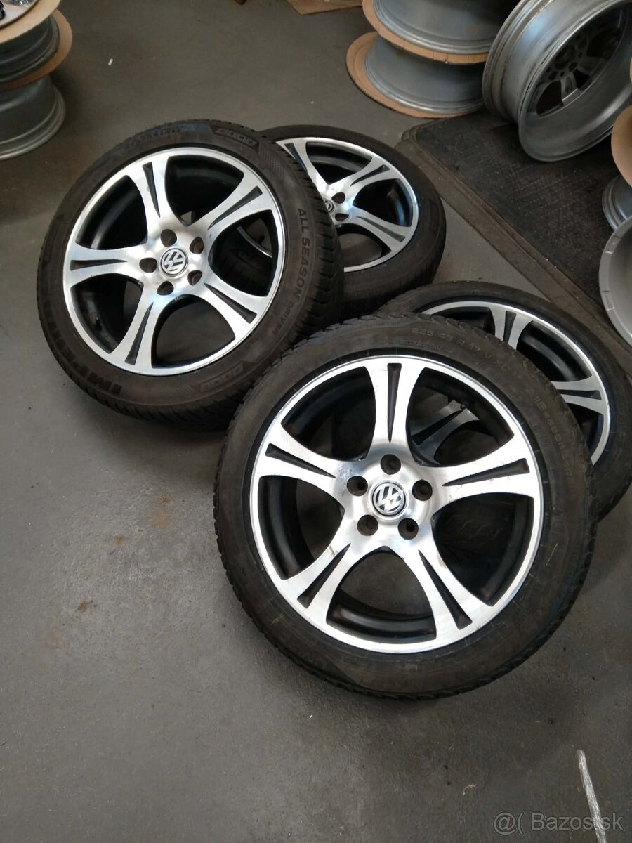 Alu 5 x 112 R 17 + celoročné pneumatiky. - 2