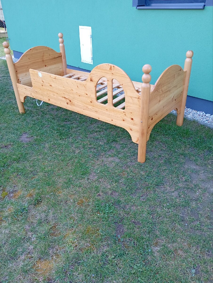 Detská posteľ z masívu - 2
