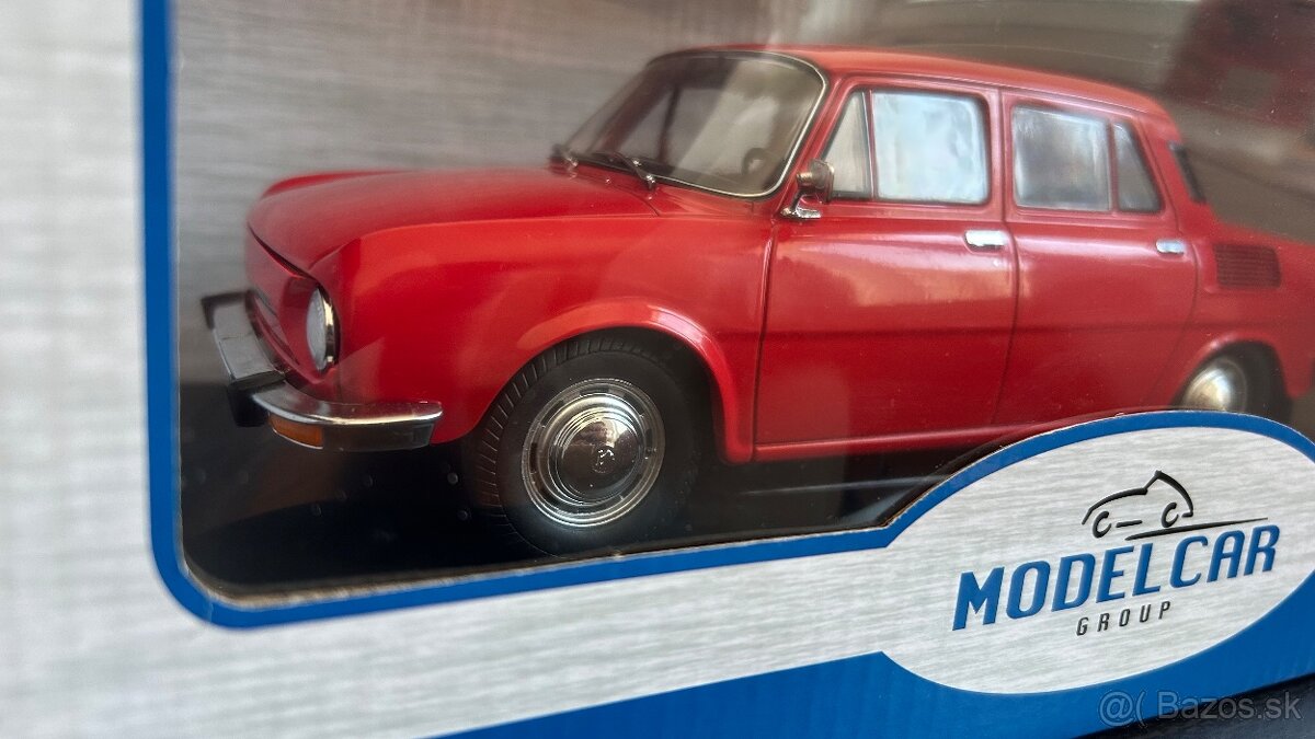ŠKODA 100 1:18 MCG - 2
