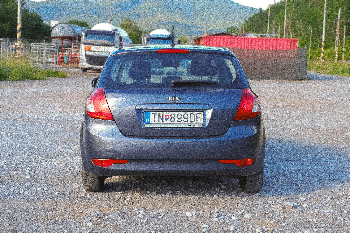 Kia Cee'd 1.4 CVVT - 2