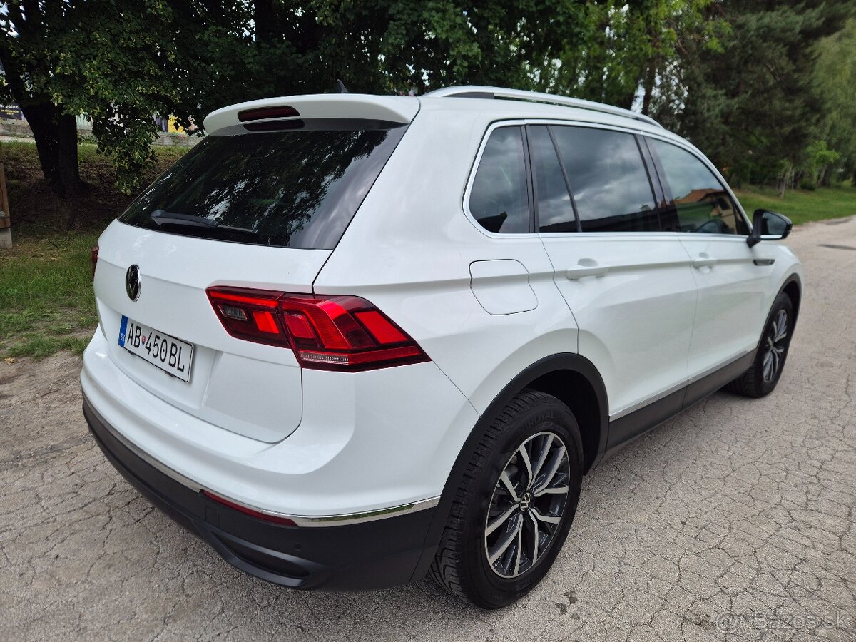 ===Volkswagen Tiguan=== - 2