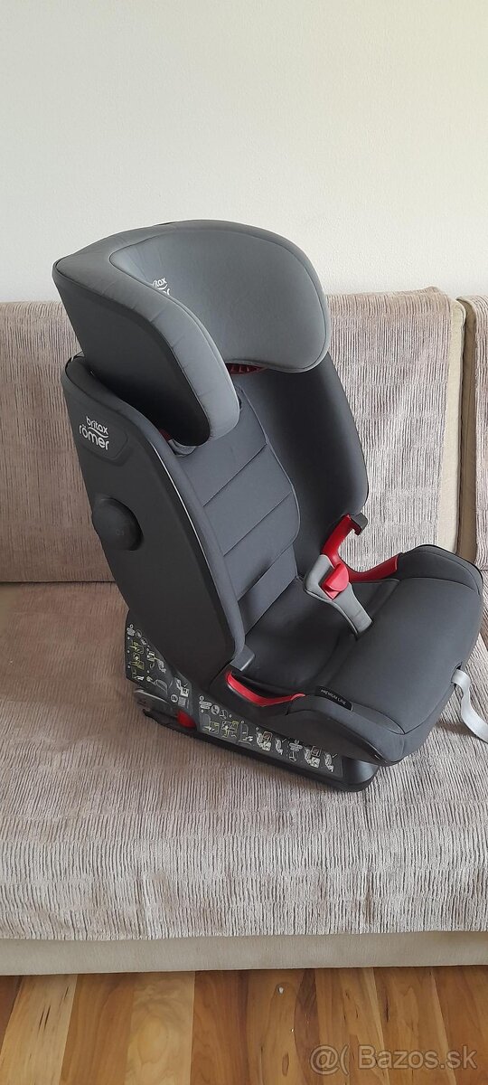 predám Britax Römer advansafix IV - 2