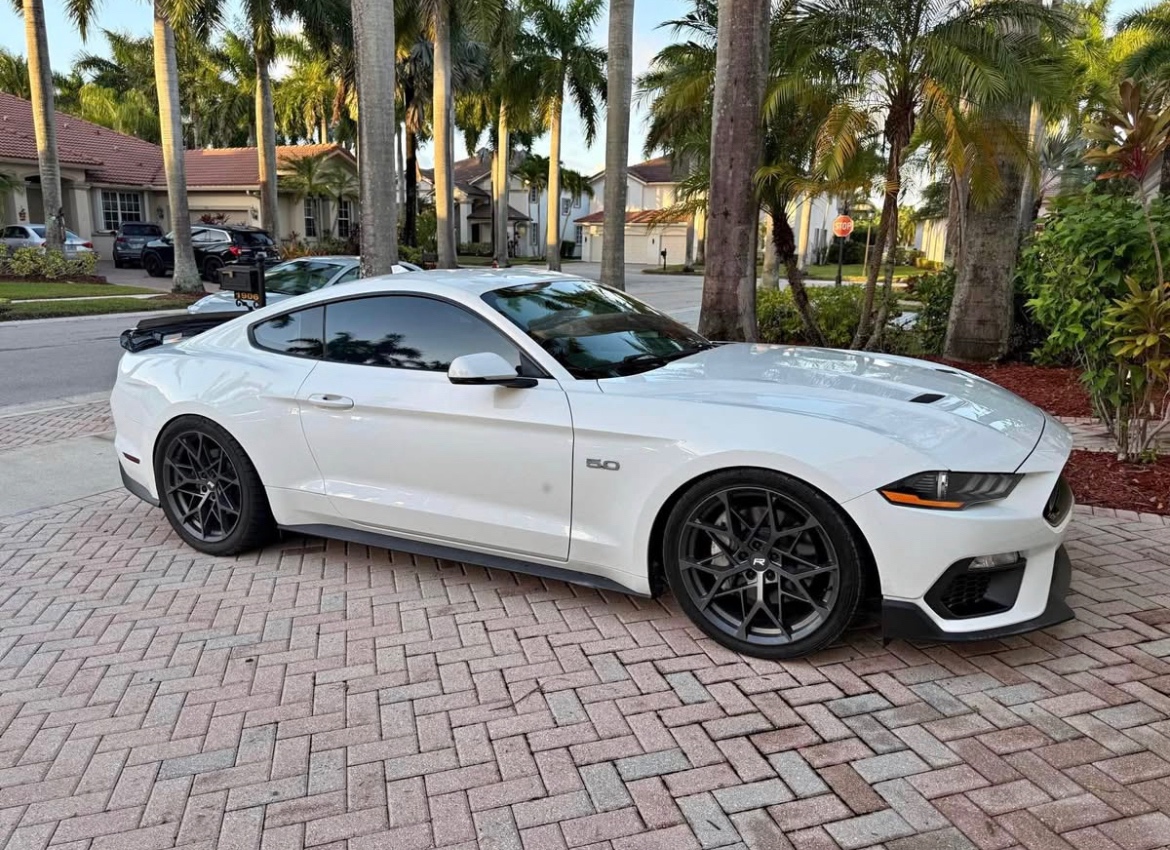 2020 Ford Mustang 5.0L V8 - 2