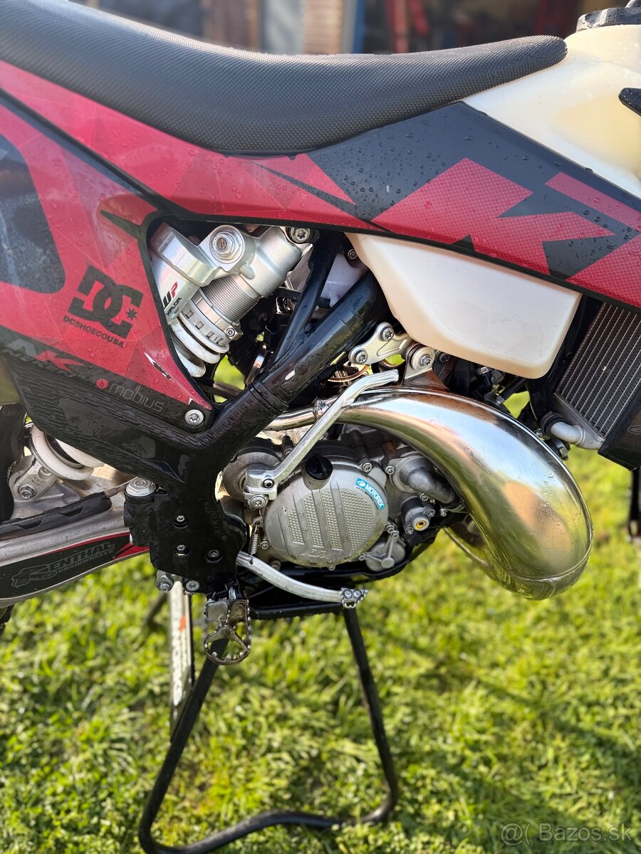 KTM 150