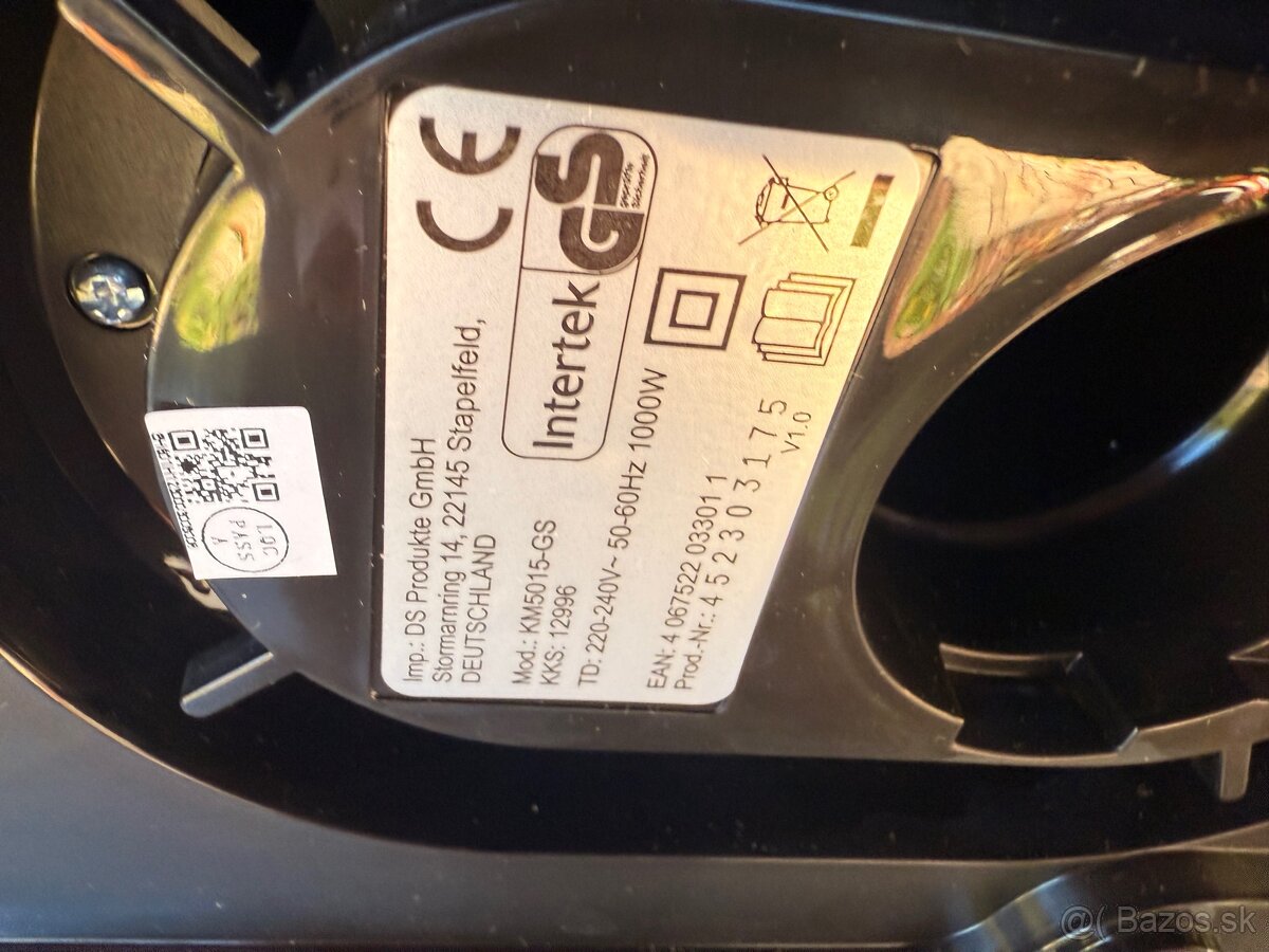 Kuchynský robot čierny - 2