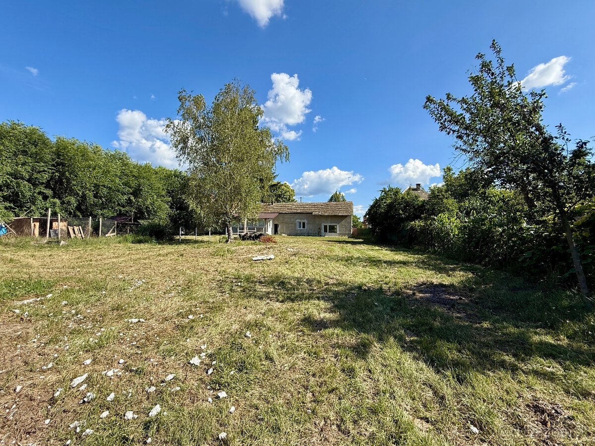 Rodinný dom s krásnym pozemkom v obci Kubáňovo - 2