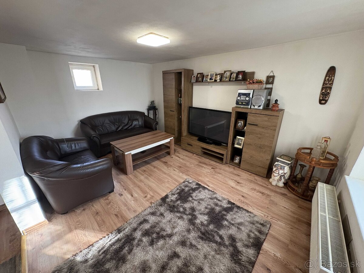 Zariadený rodinný dom pripravený na okamžité bývanie – Očová - 2