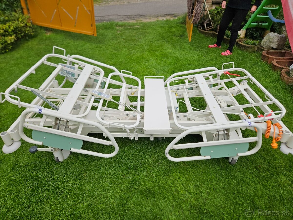 Polohovateľná posteľ - 2