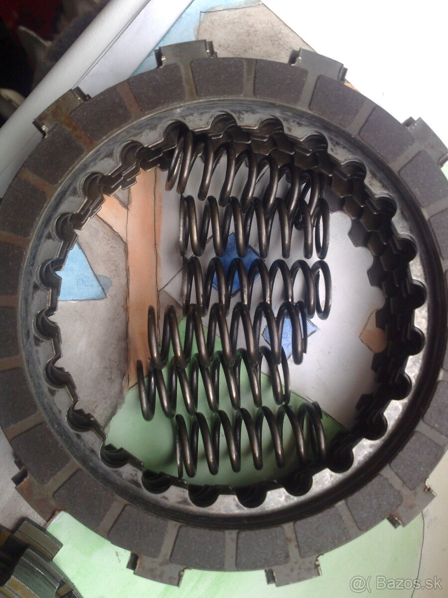 Lamely + plechy + pružiny na spojku KTM 125(2012) +450 (2€) - 2