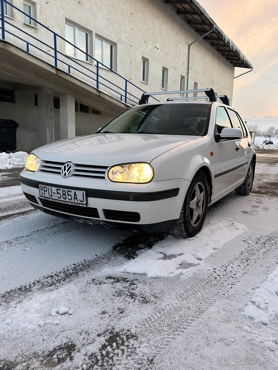 Volkswagen Golf 4 - 2