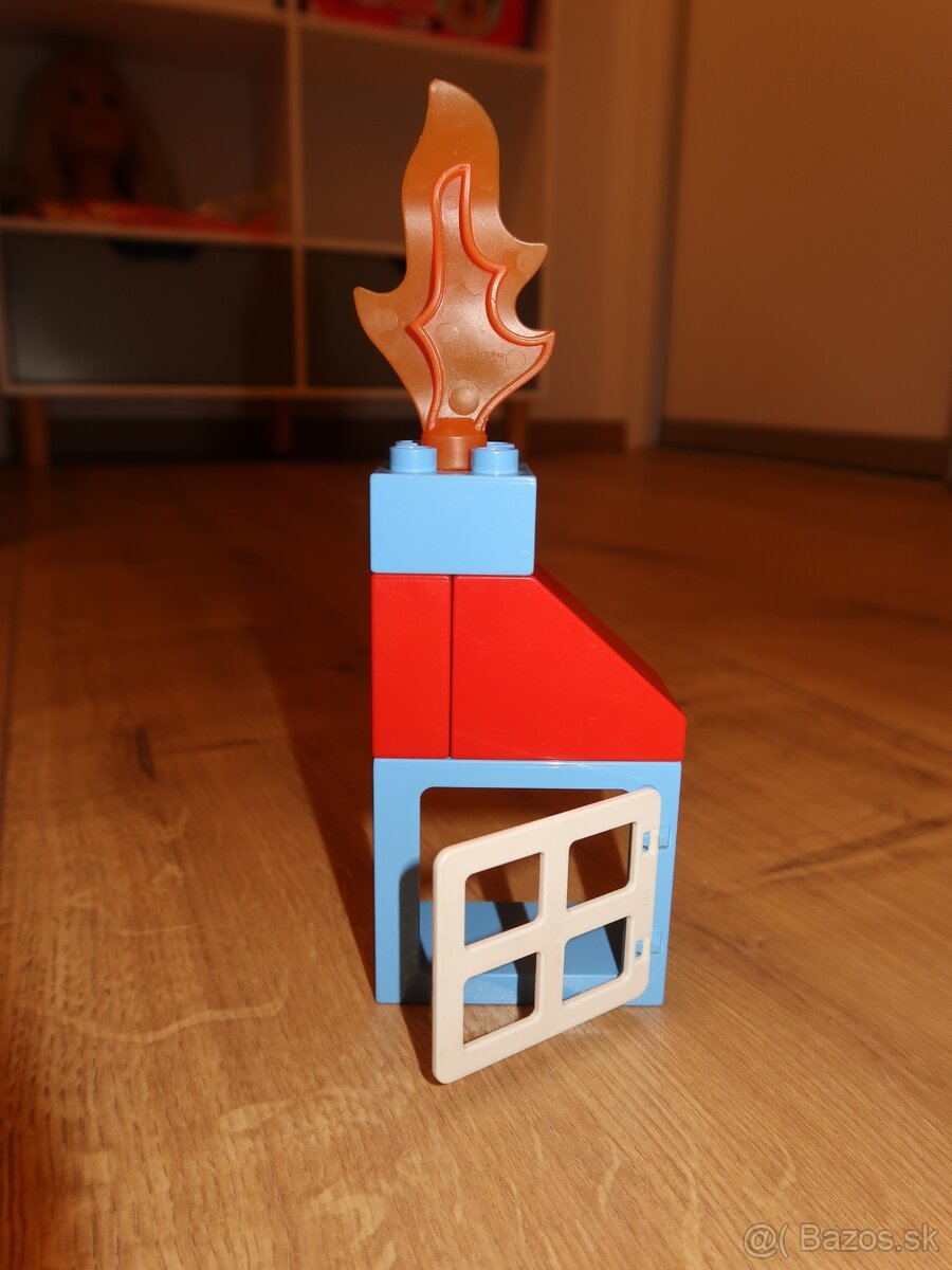 Lego DUPLO 10592 - Hasičské auto - 2