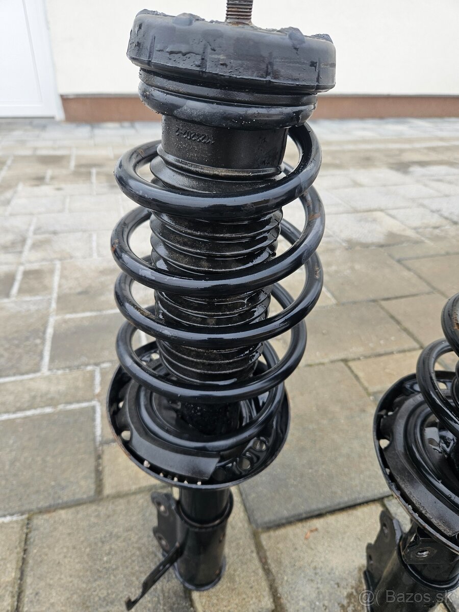 Predám predné tlmiče - 2