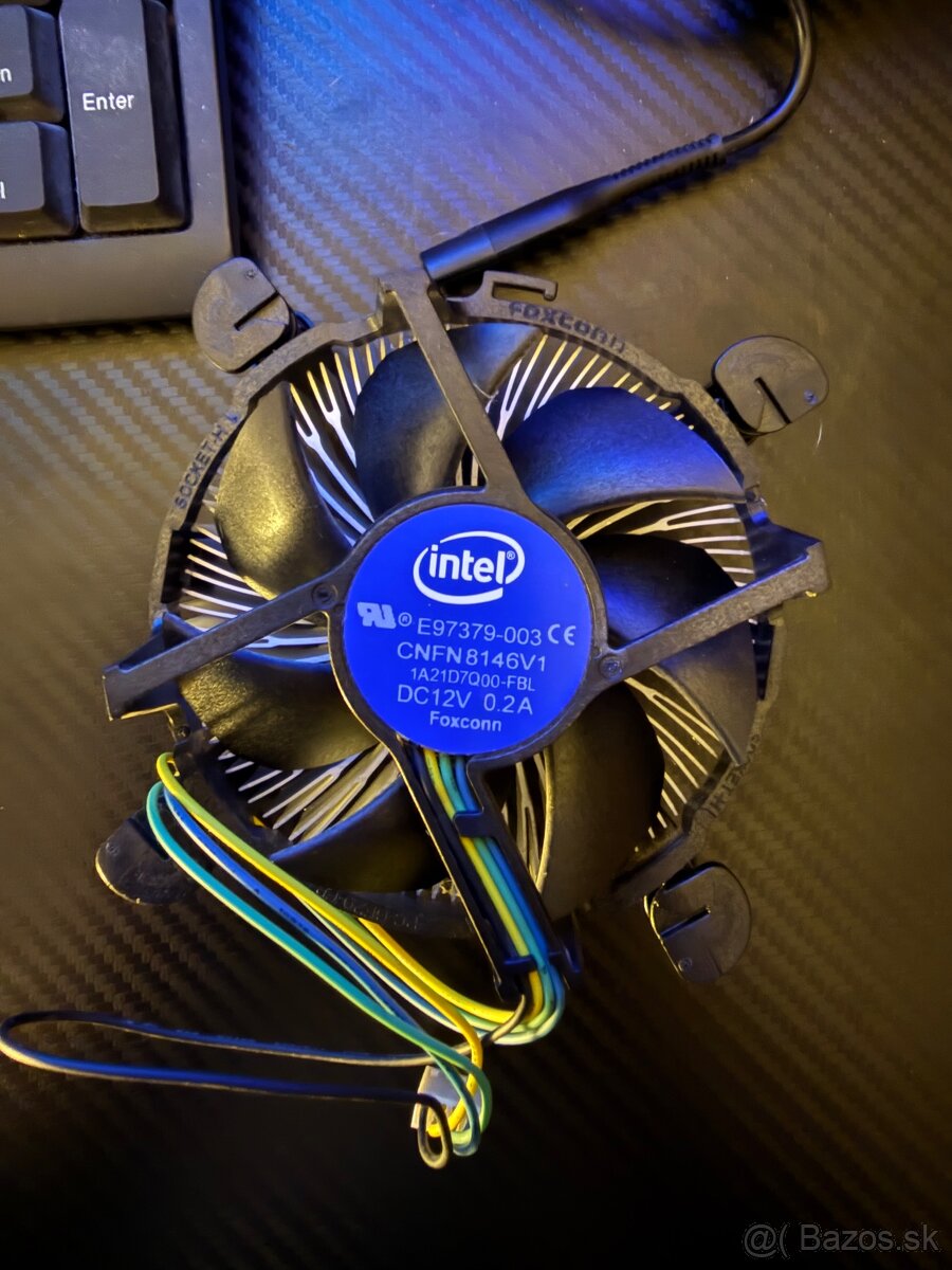 Intel core i3 8100 - 2