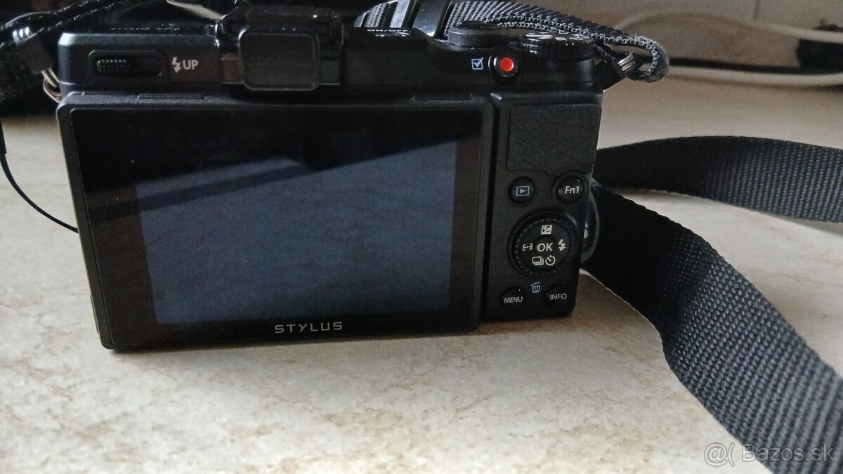 OLYMPUS XZ-2 - 2