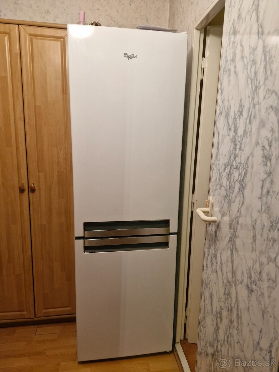 Chladnička s mrazničkou Whirpool - 2