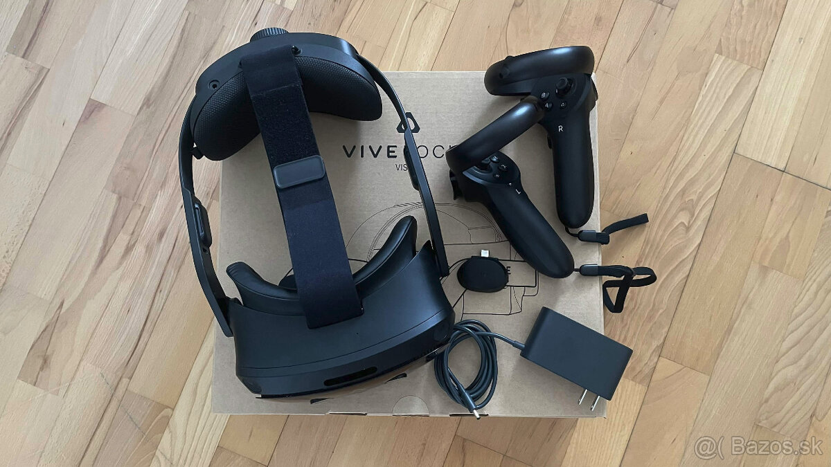 HTC Vive Focus Vision VR Headset with Vive Facial tracker - 2