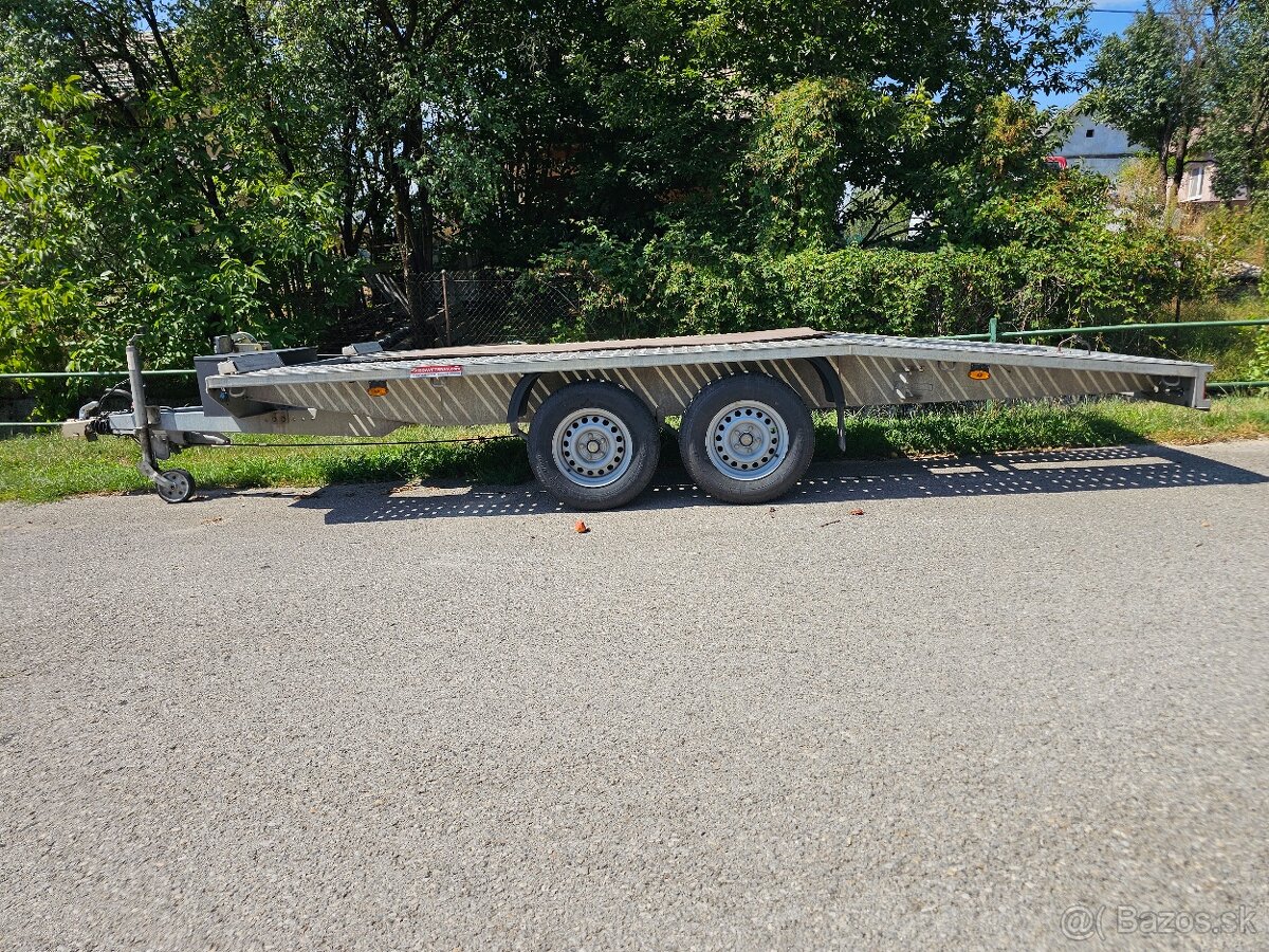 Newiadów BORO JUPITER 4.5m 3000kg - 2