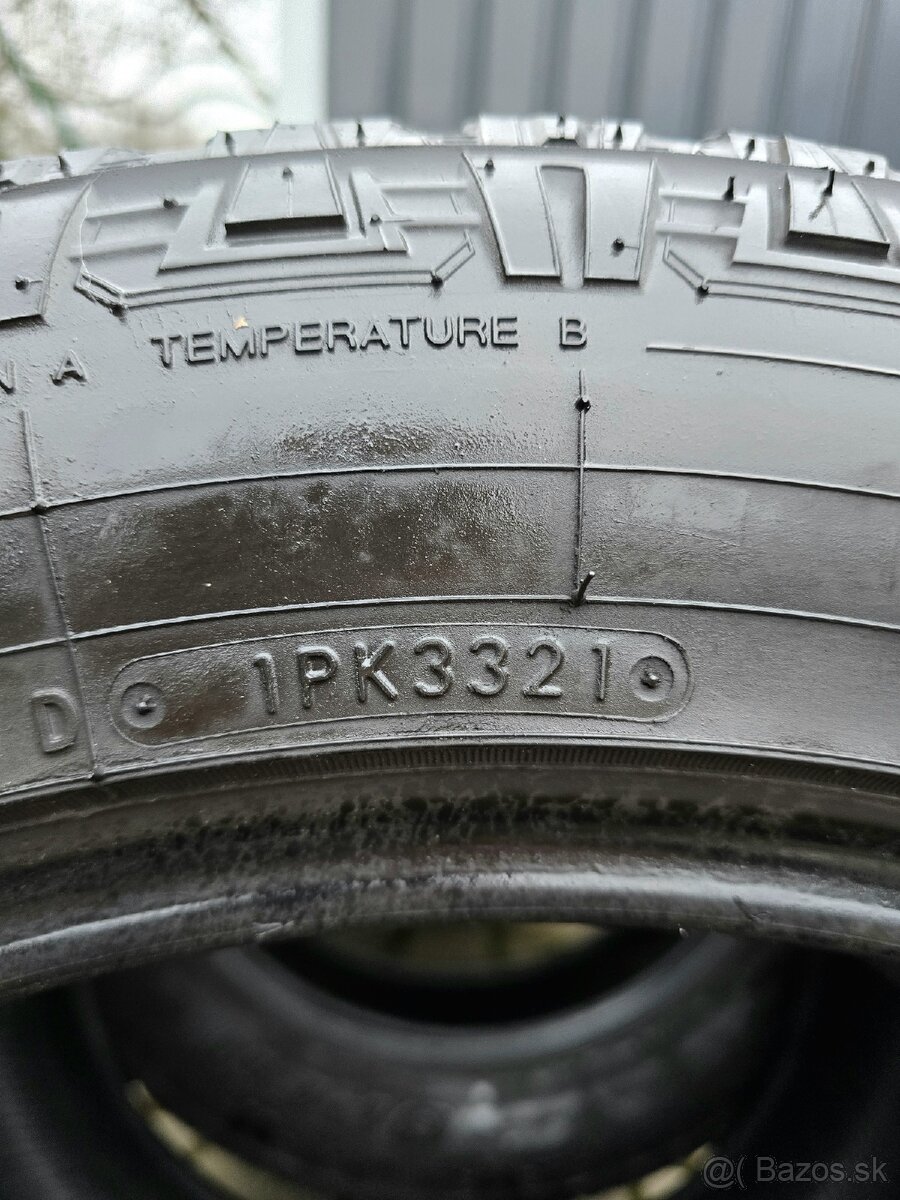 285/50 R20 TOYO Open Country A/T Plus M+S - 2