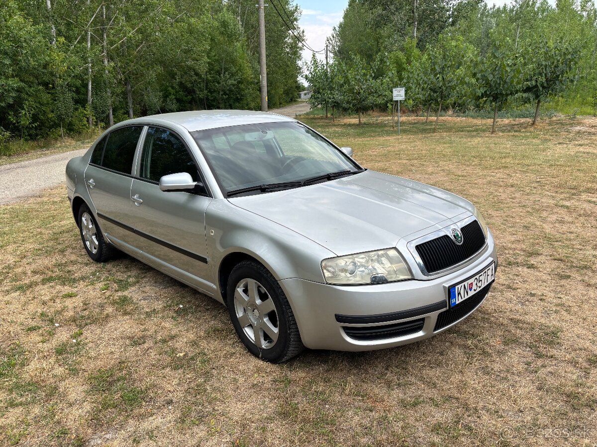 Škoda Superb 1.9 TDI Comfort - 2