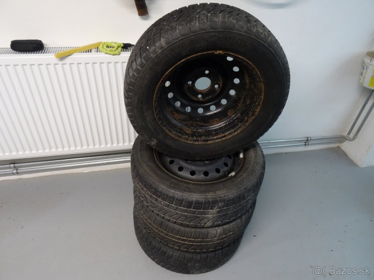 Plechové disky R15 - 4x114,3 + zimné pneumatiky 195/65 R15 - 2