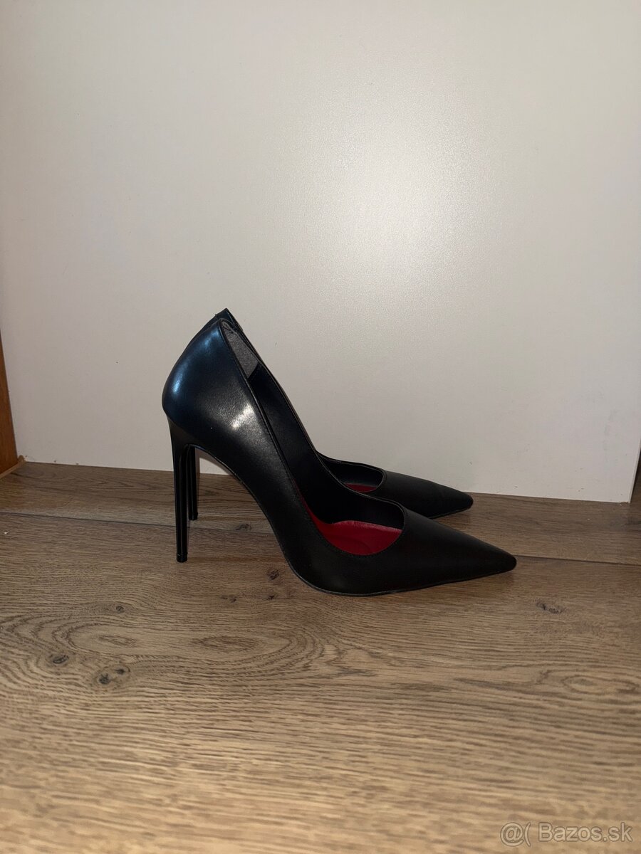 Čierne lodičky - 2