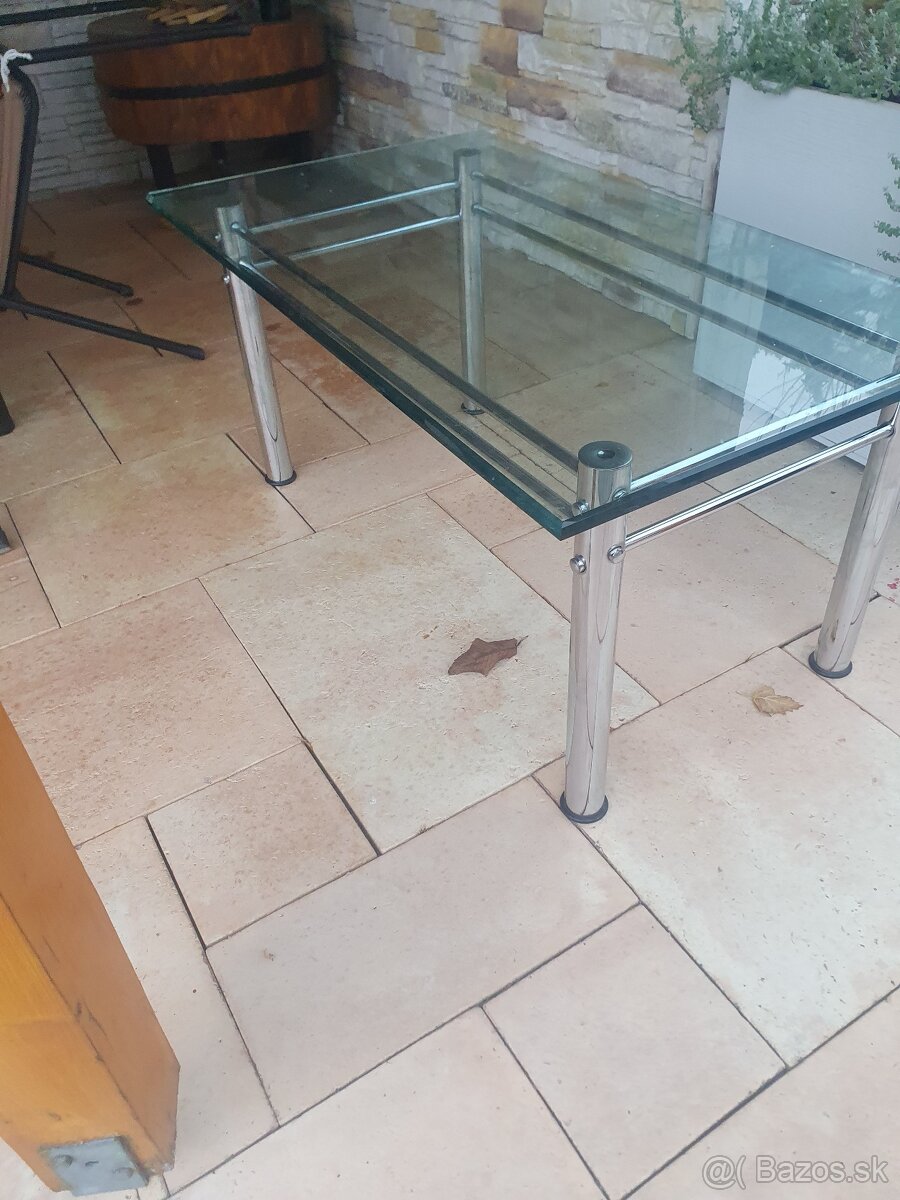 Predám konferenčný stolík - 2