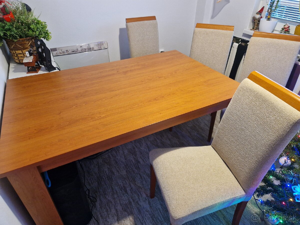 Jedálenský stôl so stoličkami - 2