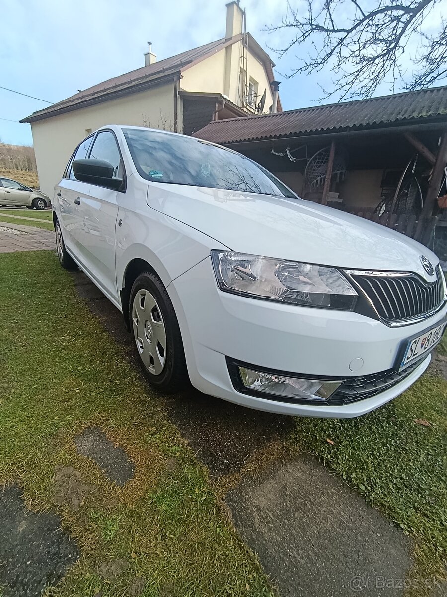 Predam Skoda Rapid Spacebakck - 2