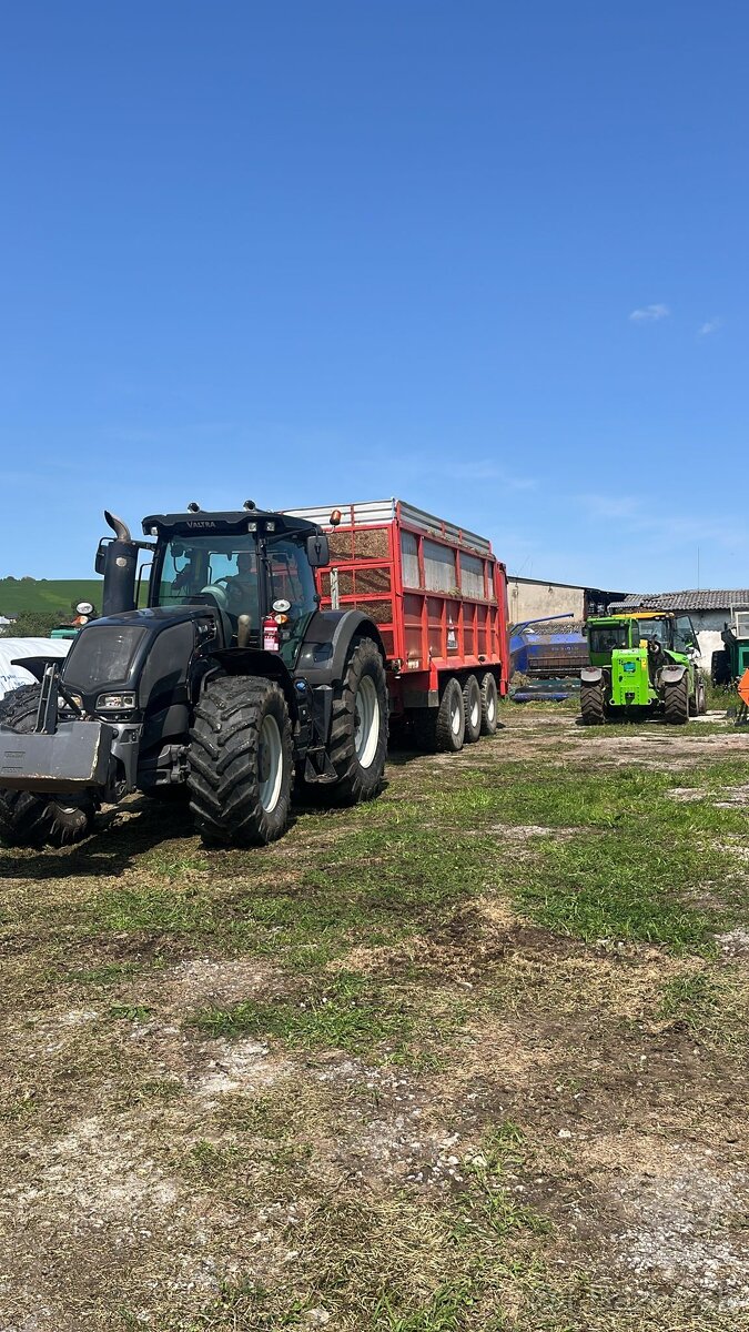 Traktorista obsluha kombajnu a rezačky - 2