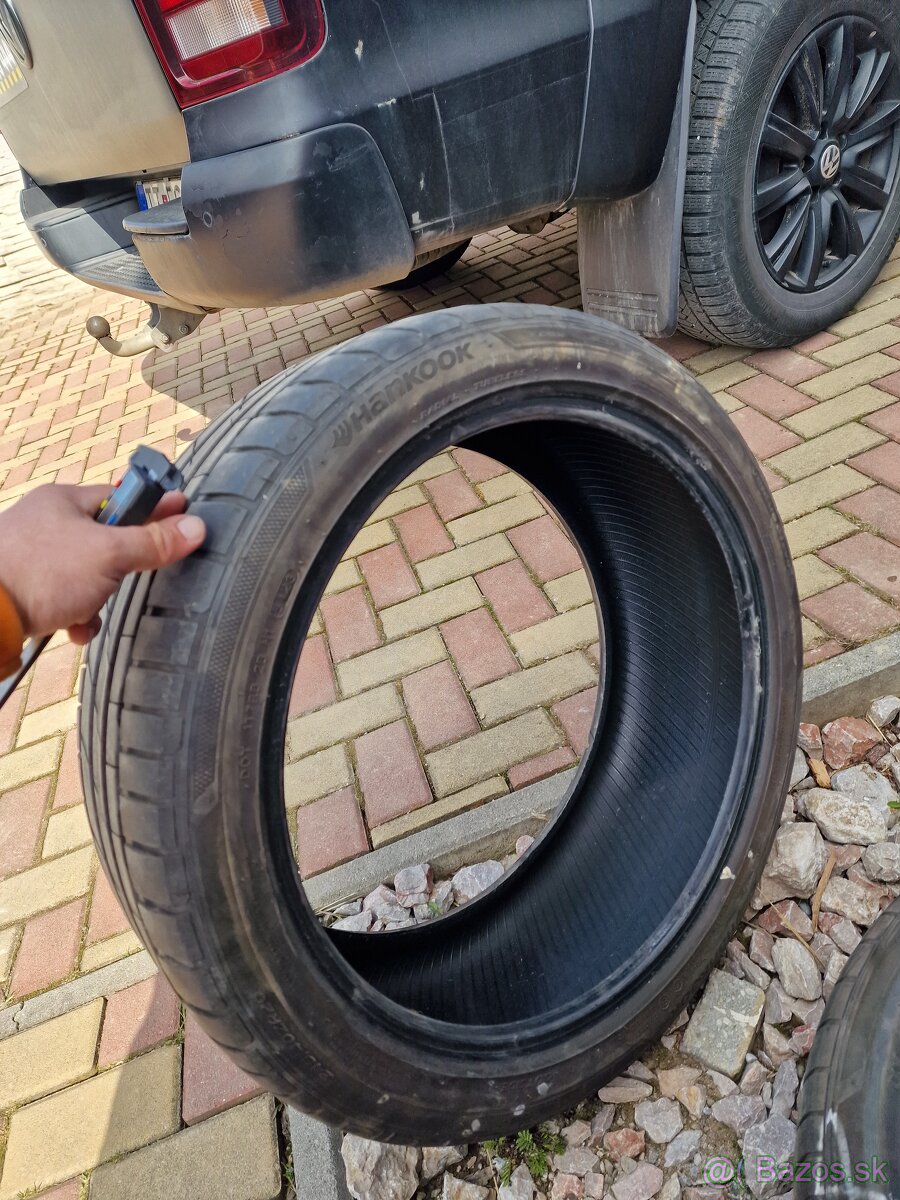 245/40r20 - 2