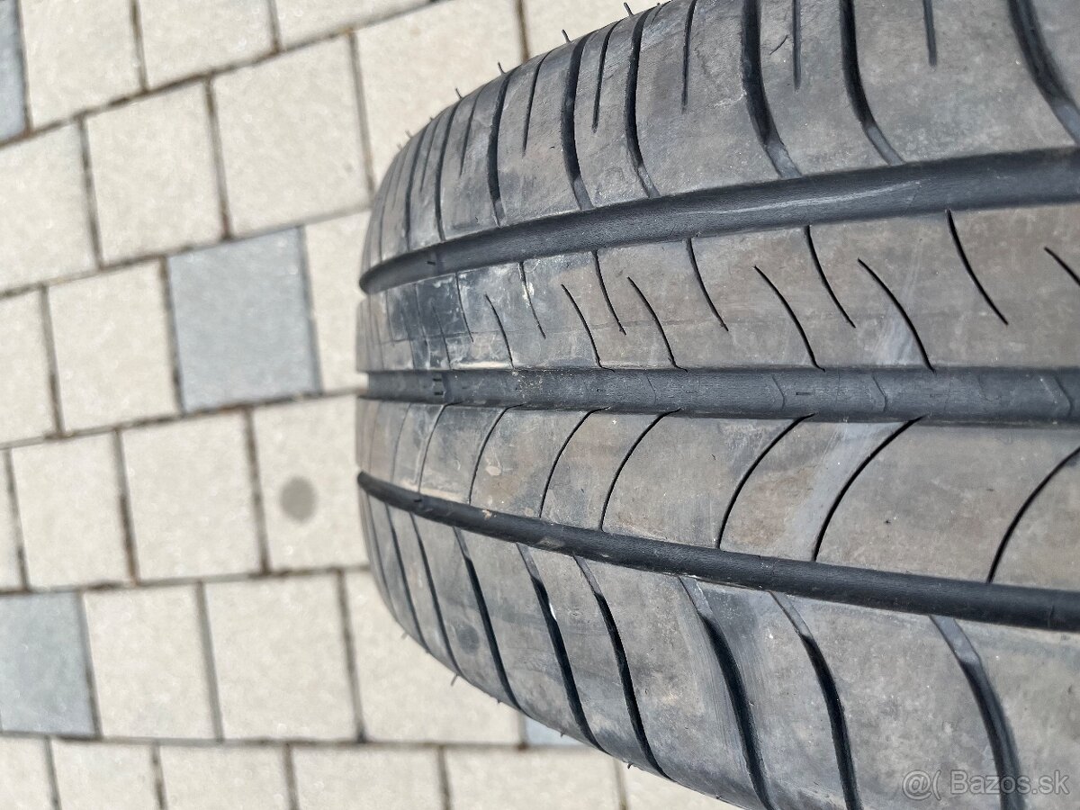 Michelin energy saver 215/60 r16 - 2