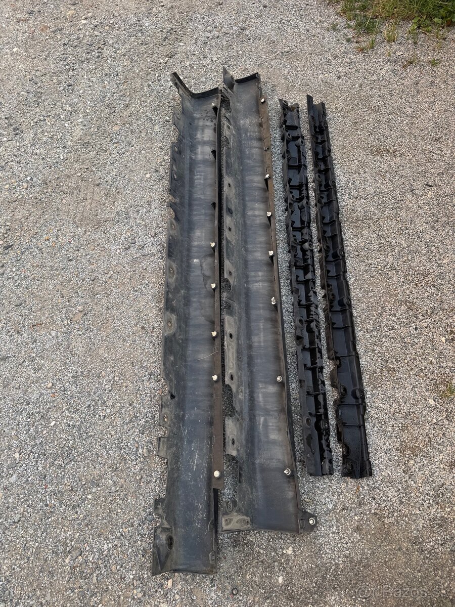 Originálne plastové prahy BMW X5 E70 - 2