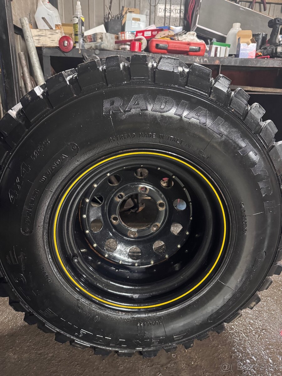 Predám pneu offroad 31x10.5 R15 - 2