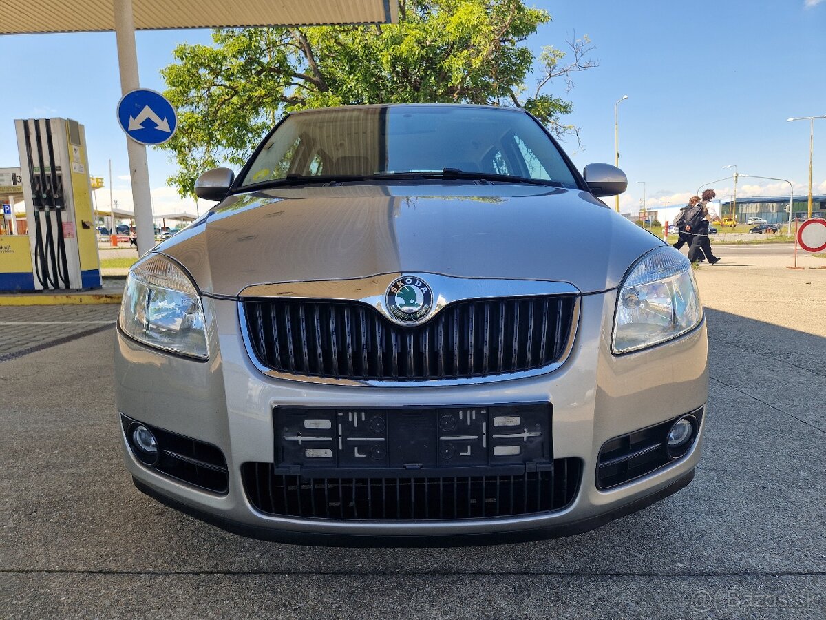 Škoda Fabia Combi 1.4 16 V Elegance - 2