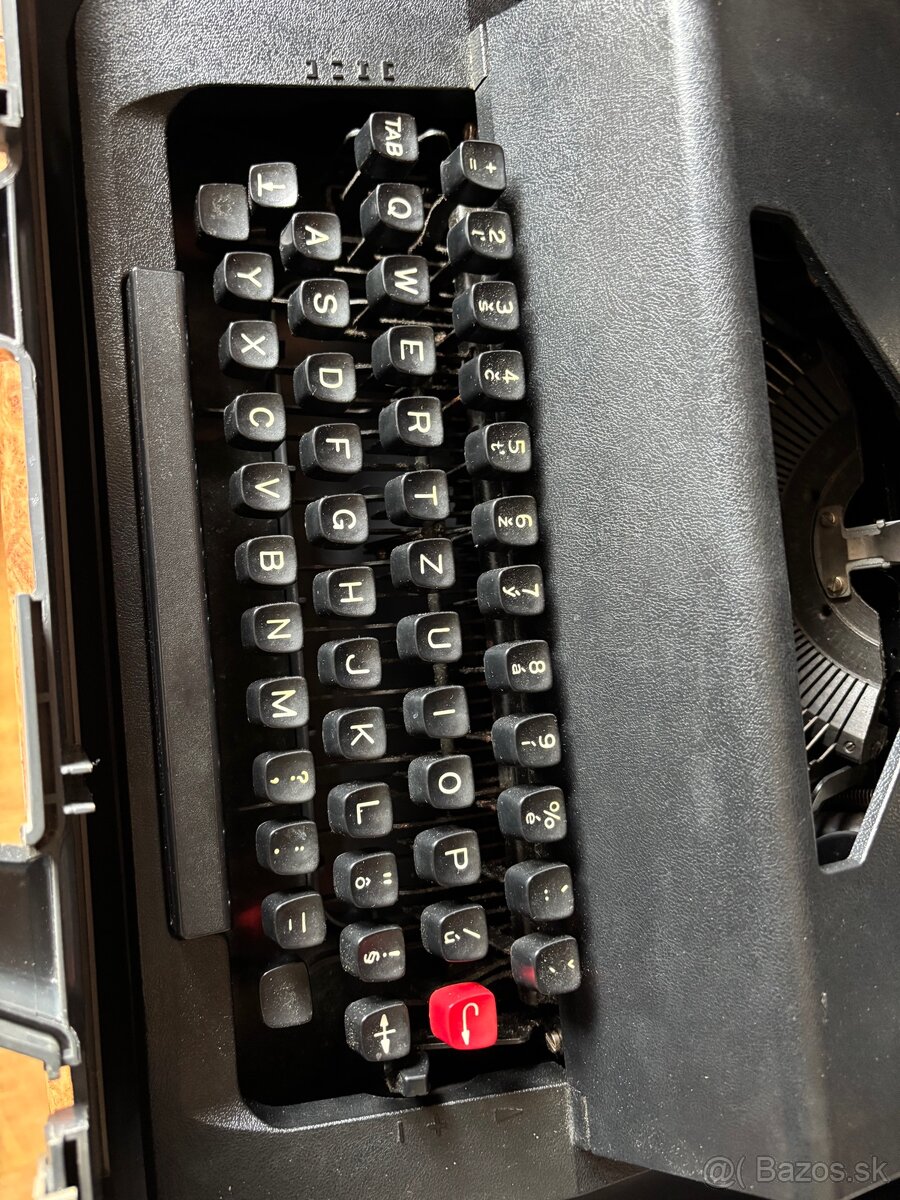 Mechanický písací stroj - 2