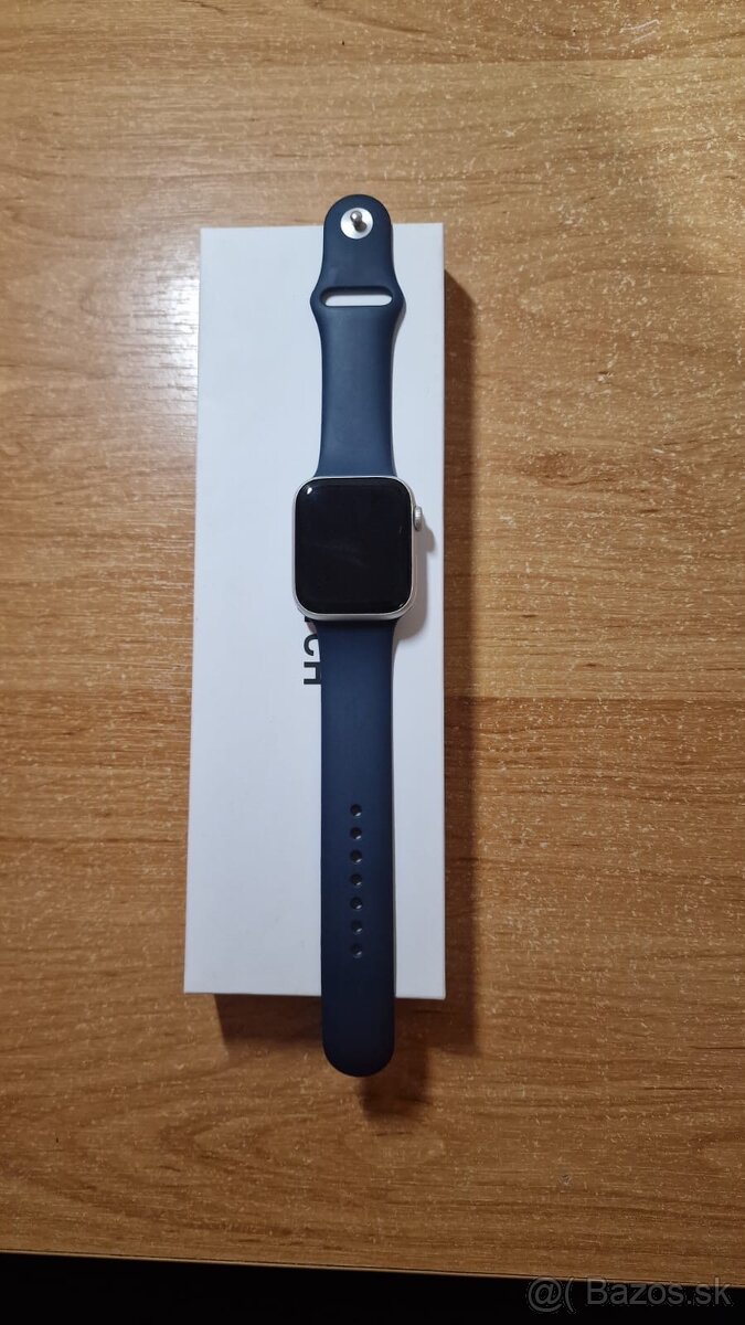 Apple Watch SE 2023 44mm - 2
