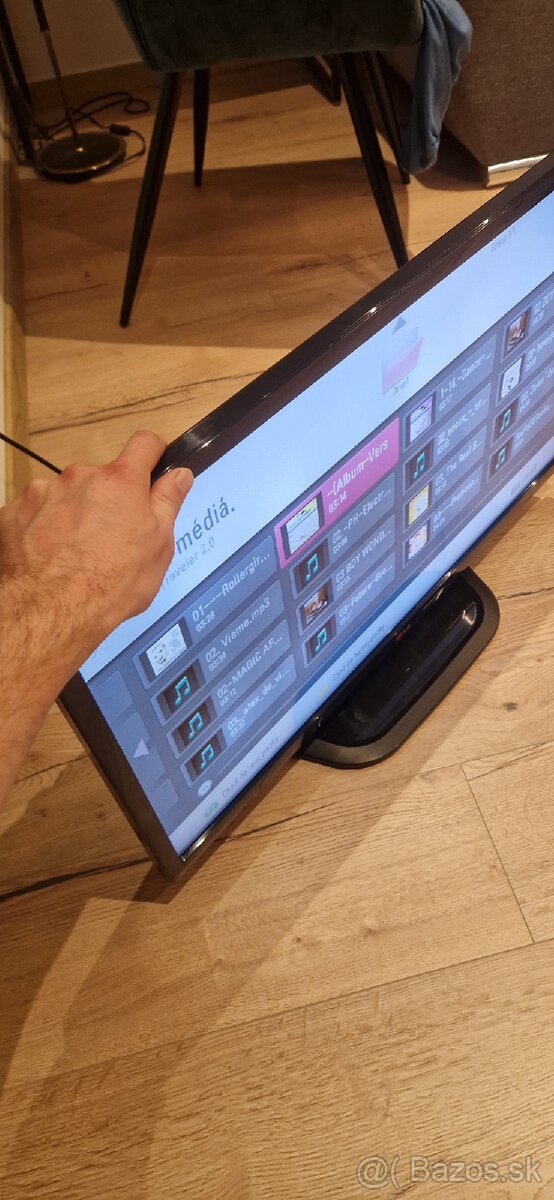 32" LCD LED LG televizor - 2