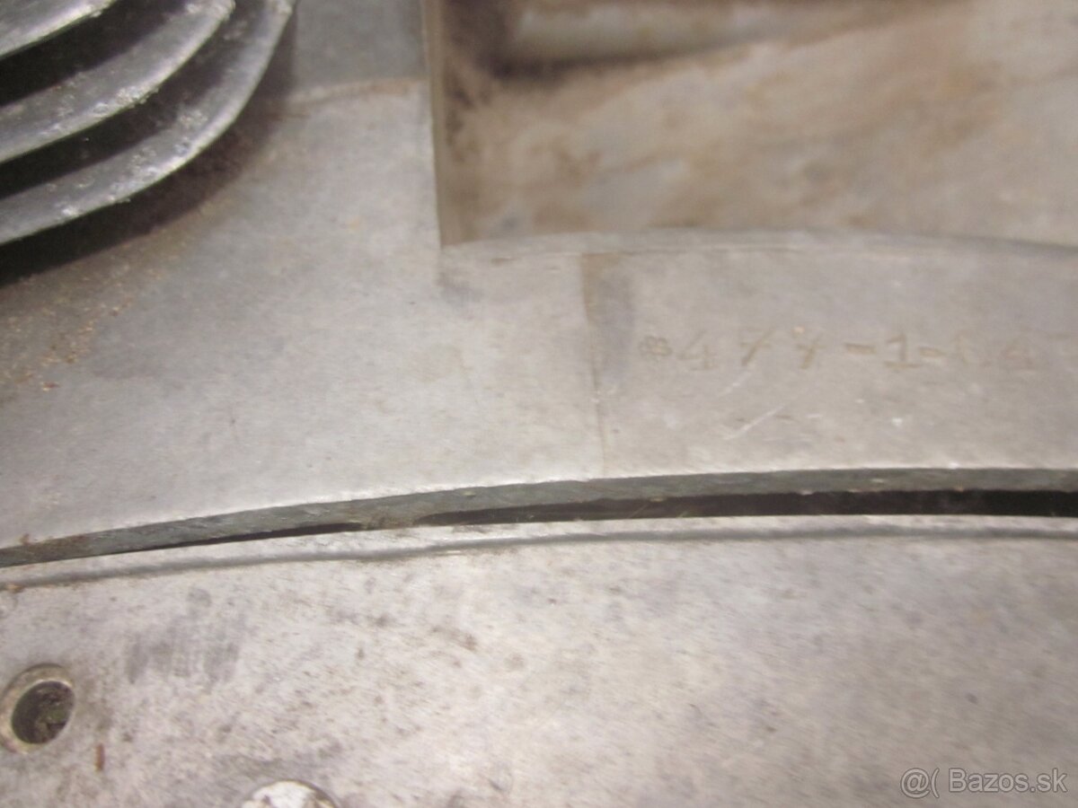 ČZ 175 typ 477 motor - 2