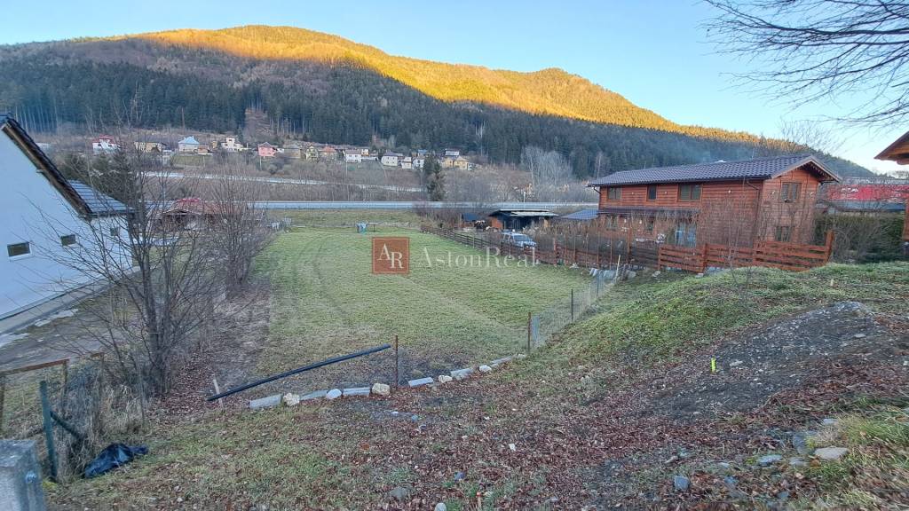 CENA+DOHODA: Stavebný pozemok 947m2, Ružomberok - Černová - 2