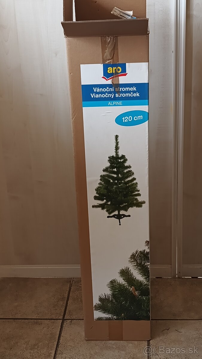 UMELY VIANOCNY STROMCEK - IBA OSOBNÝ ODBER - 2