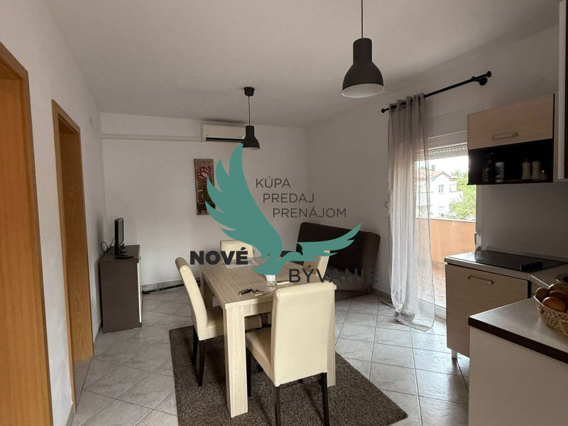 Chorvátsko - Apartmán s dvorom len 300m od mora na ostrove V - 2