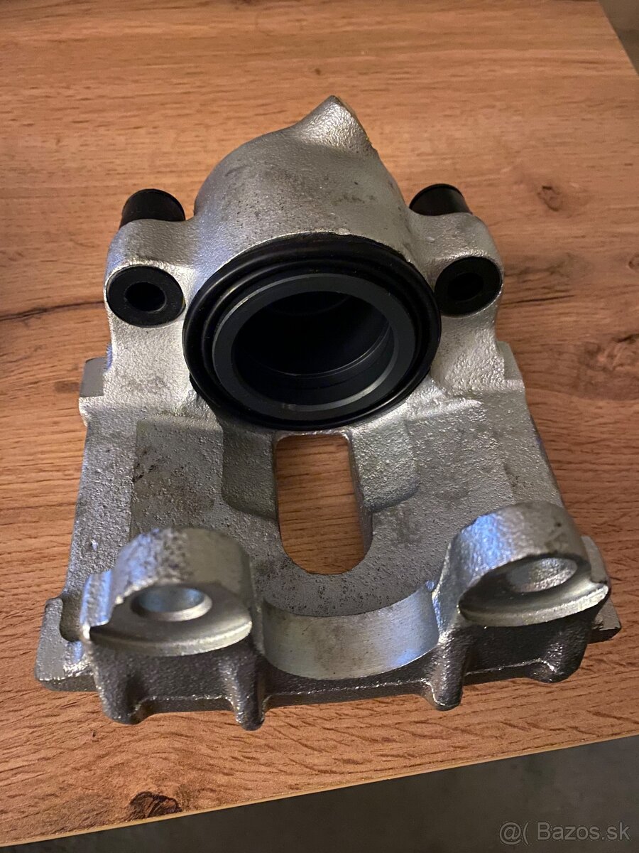 P: strmeň BMW E34 E32 540 530 730 740 - 2