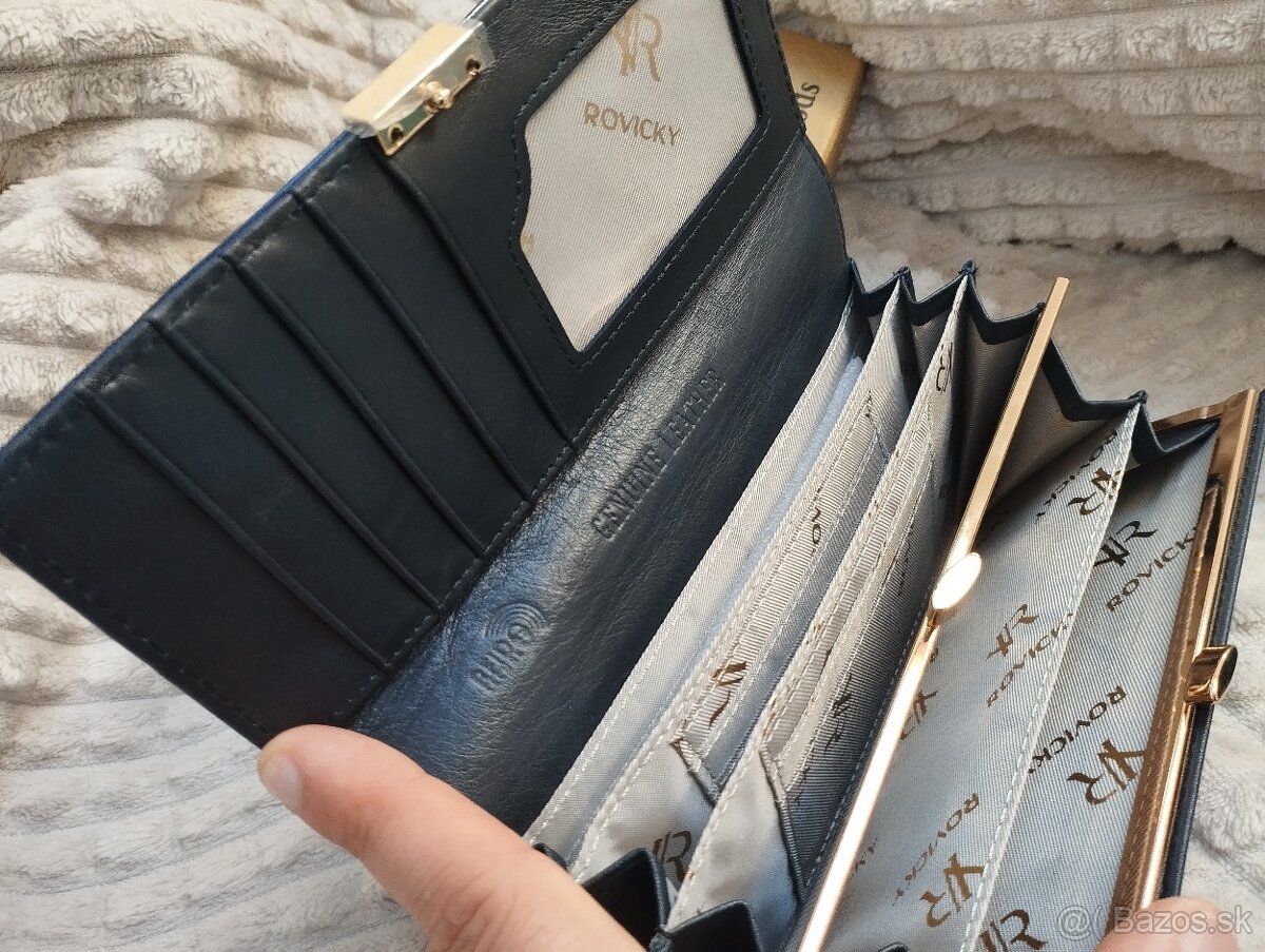 Dámska kožená peňaženka - 2