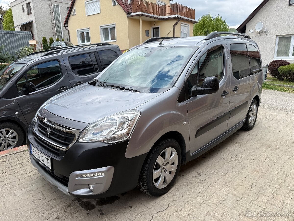 Peugeot Partner Tepee 1.6, 88 kW, Nafta - 2