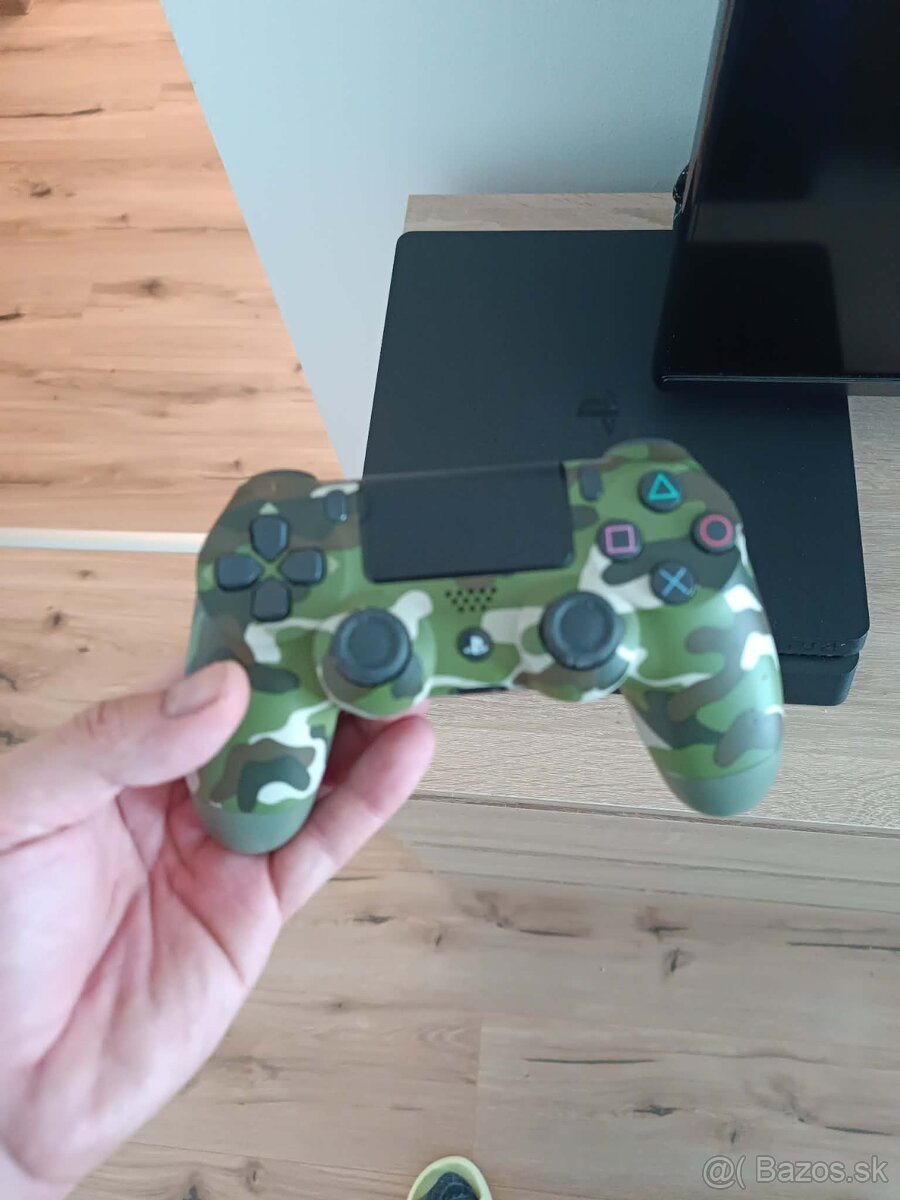 Playstation 4 PS4 - 2