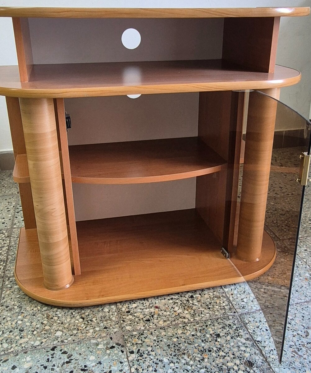 Televízny stolík - 2