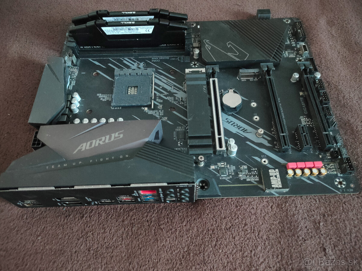 Výkonná AM4 domáca PC/serverová zostava - 2