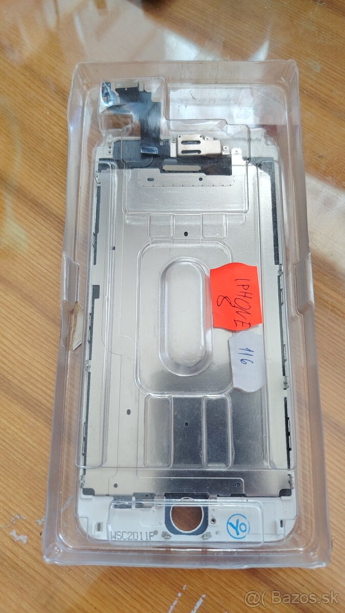 Predam novy display na IPHONE 8 - 2