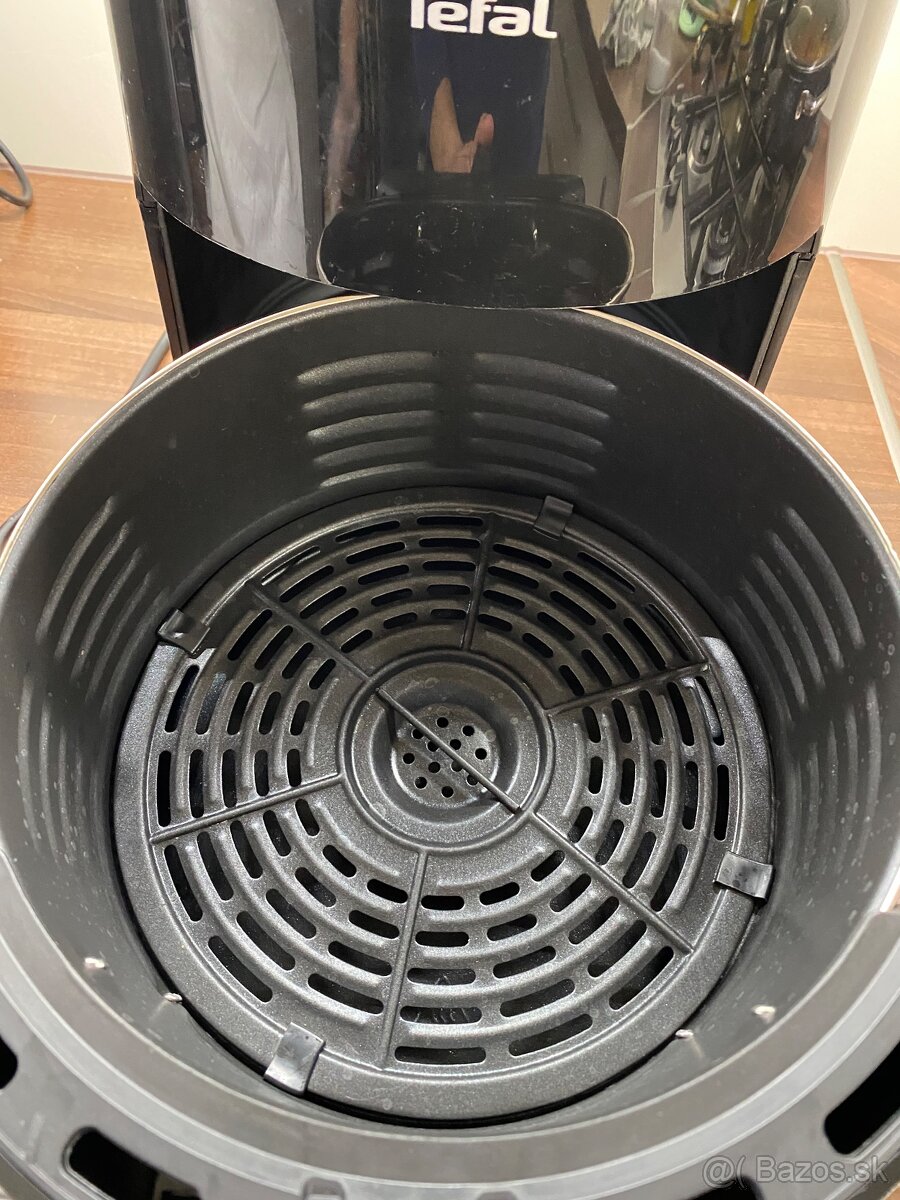 Teplovzdušná fritéza Tefal Easy Fry EY2018 - 2