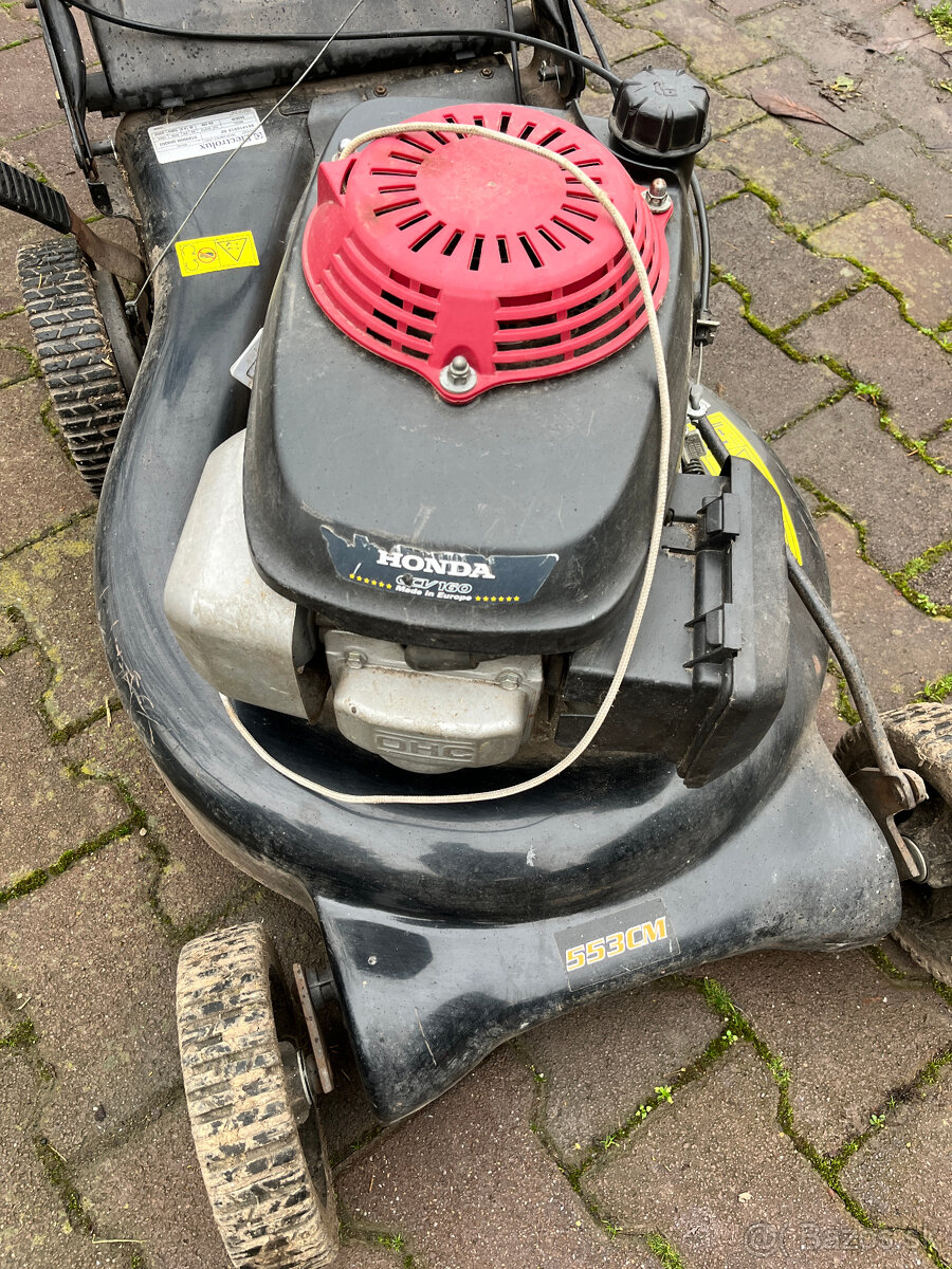 Benzínová kosačka s motorom HONDA GCV160 - 2